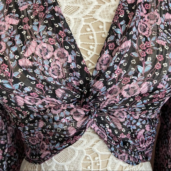 ZARA Front Crop, Crossknot Floral Top - Picture 5 of 7